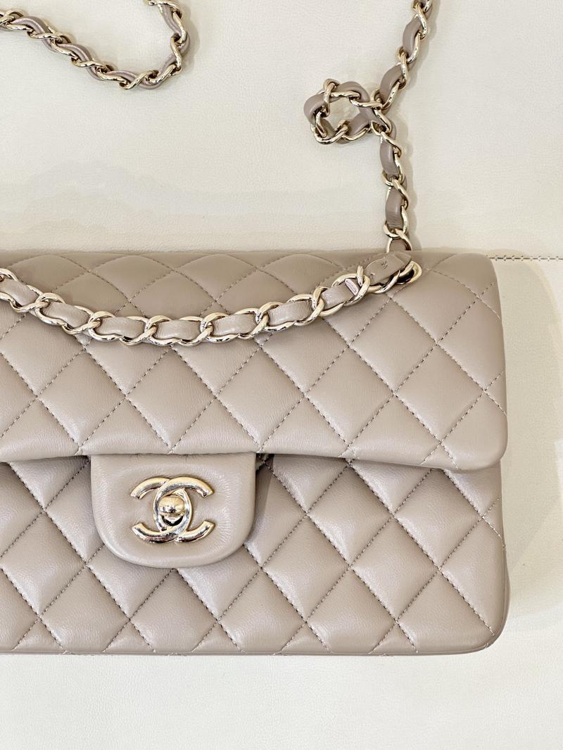 Small Chanel Lambskin Flap Bag A01117 Light Grey