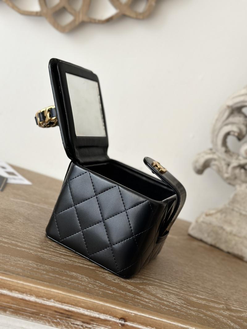 Small Chanel Vintage Vanity Case AS2227 Black