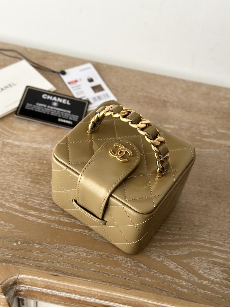 Small Chanel Vintage Vanity Case AS2227 Gold