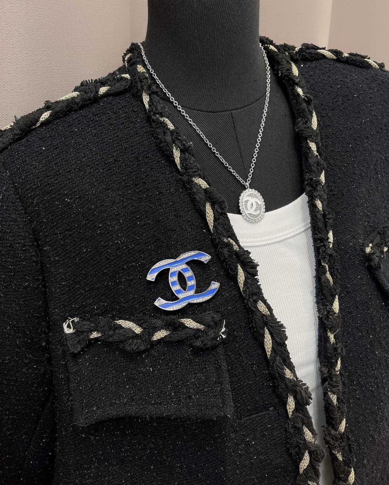 Chanel Brooch CBR010203