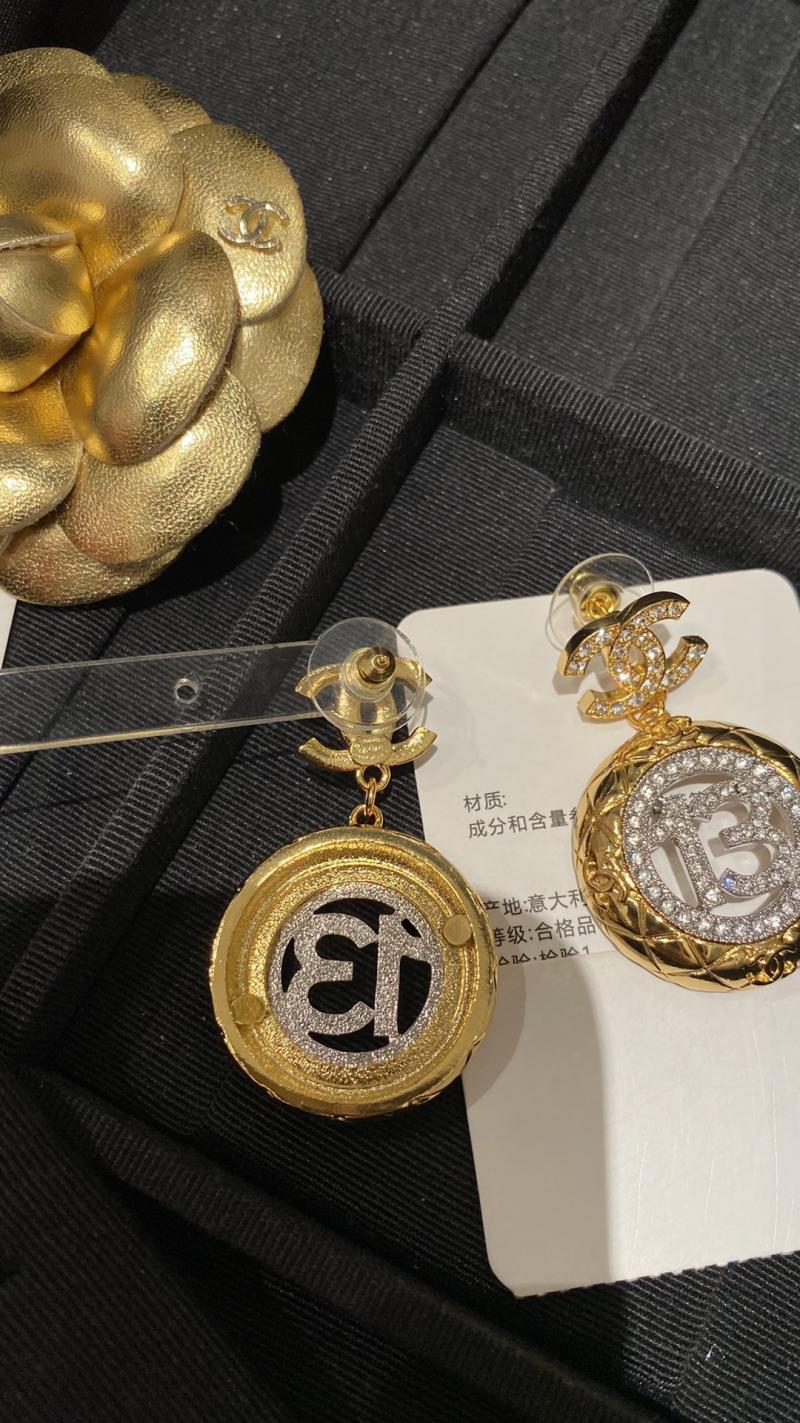 Chanel Earrings CE010210