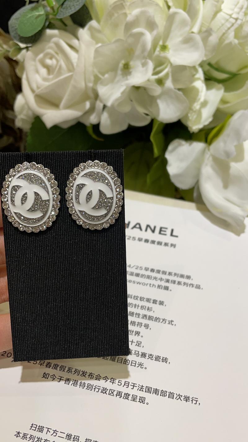 Chanel Earrings CE123004