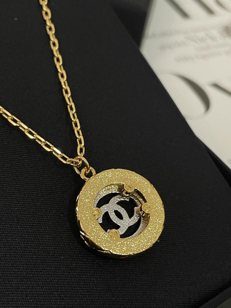 Chanel Necklace CN010201