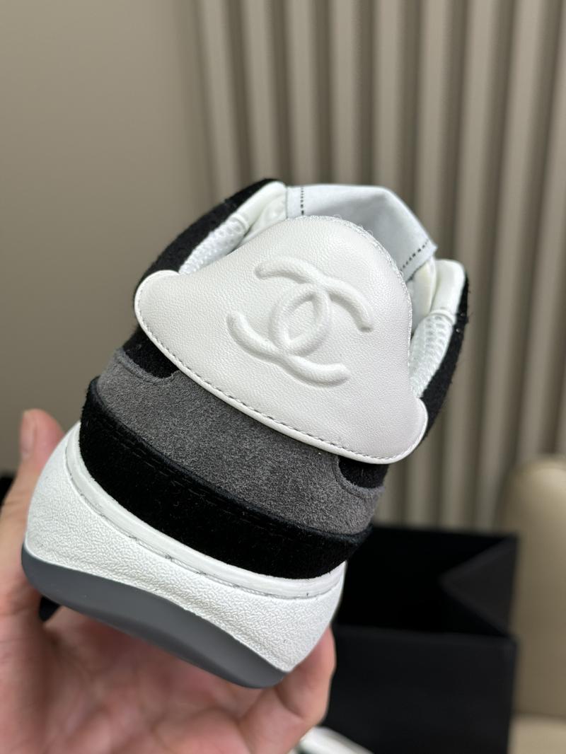 Chanel Sneakers SCS122403