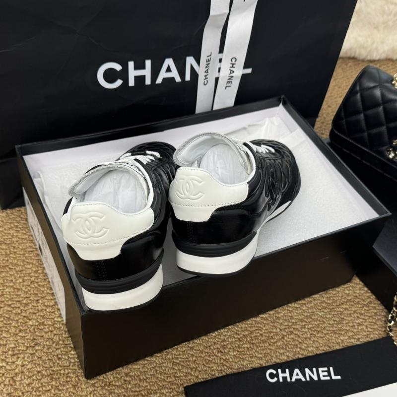 Chanel Sneakers SCS122409