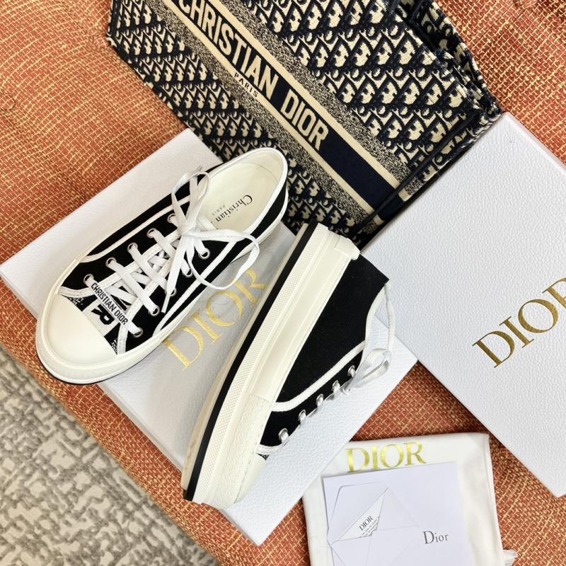 Dior Sneakers SDS21701