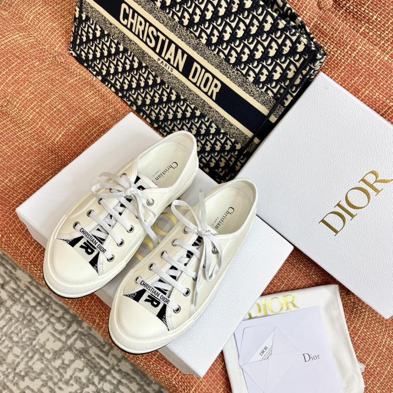 Dior Sneakers SDS21702