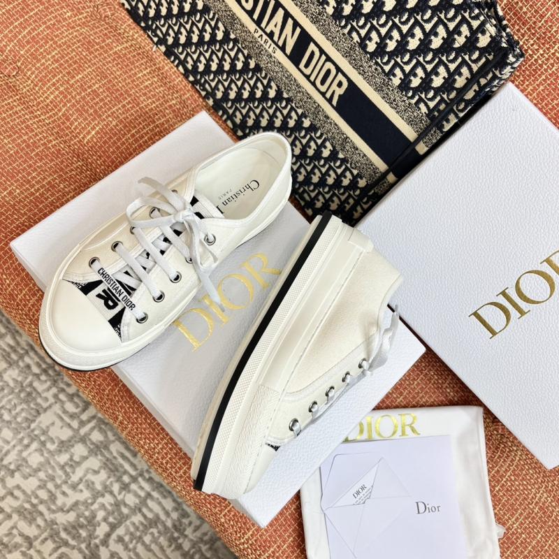 Dior Sneakers SDS21702