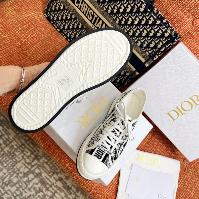 Dior Sneakers SDS21703