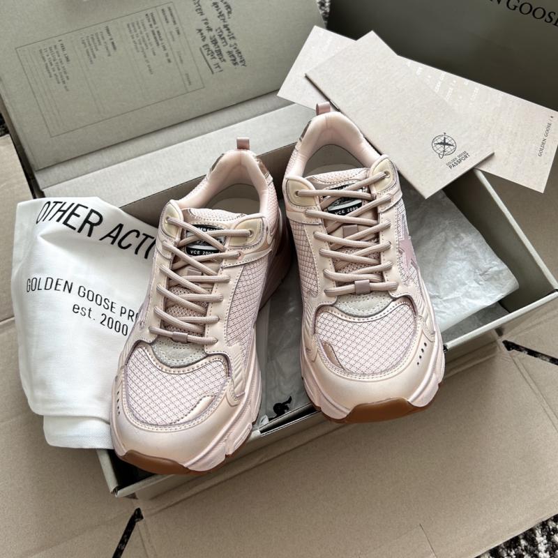 Golden Goose Sneakers SGS122301