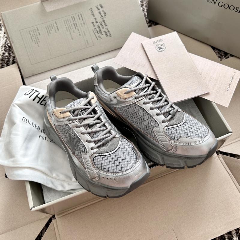 Golden Goose Sneakers SGS122302