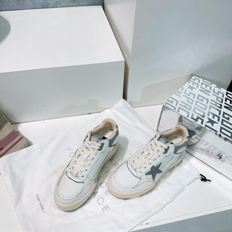 Golden Goose Sneakers SGS122401