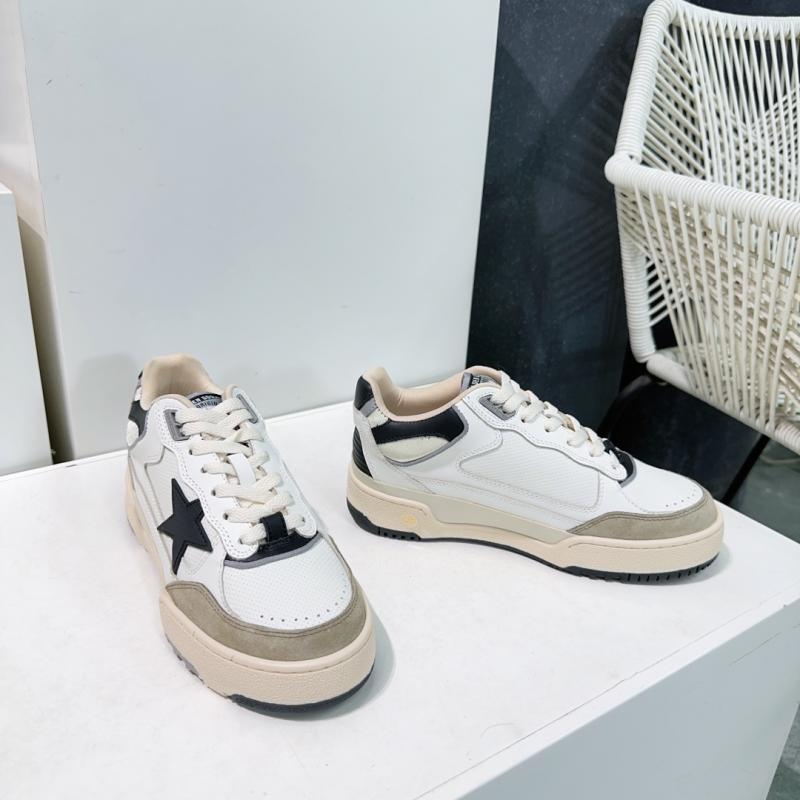 Golden Goose Sneakers SGS122403