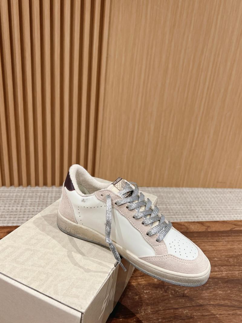 Golden Goose Sneakers SGS22004