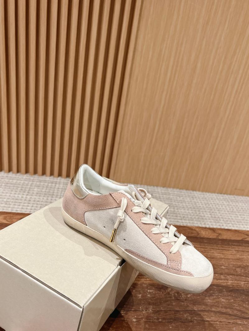 Golden Goose Sneakers SGS22005