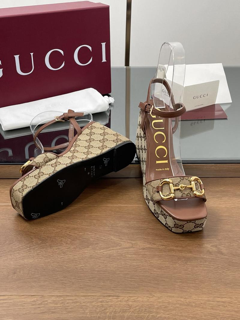 Gucci Sandals SGS21703