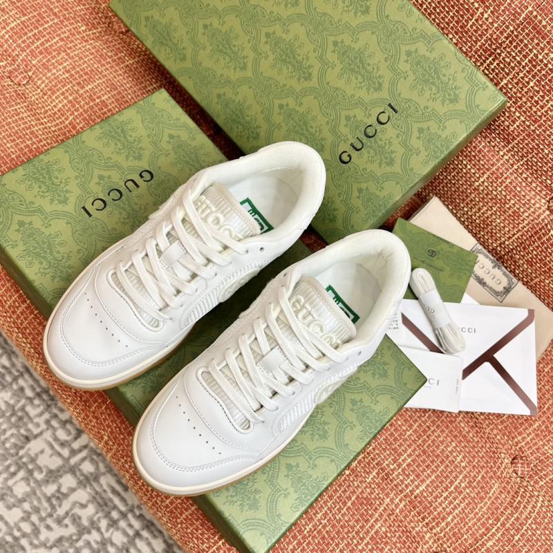 Gucci Sneakers SGS21701