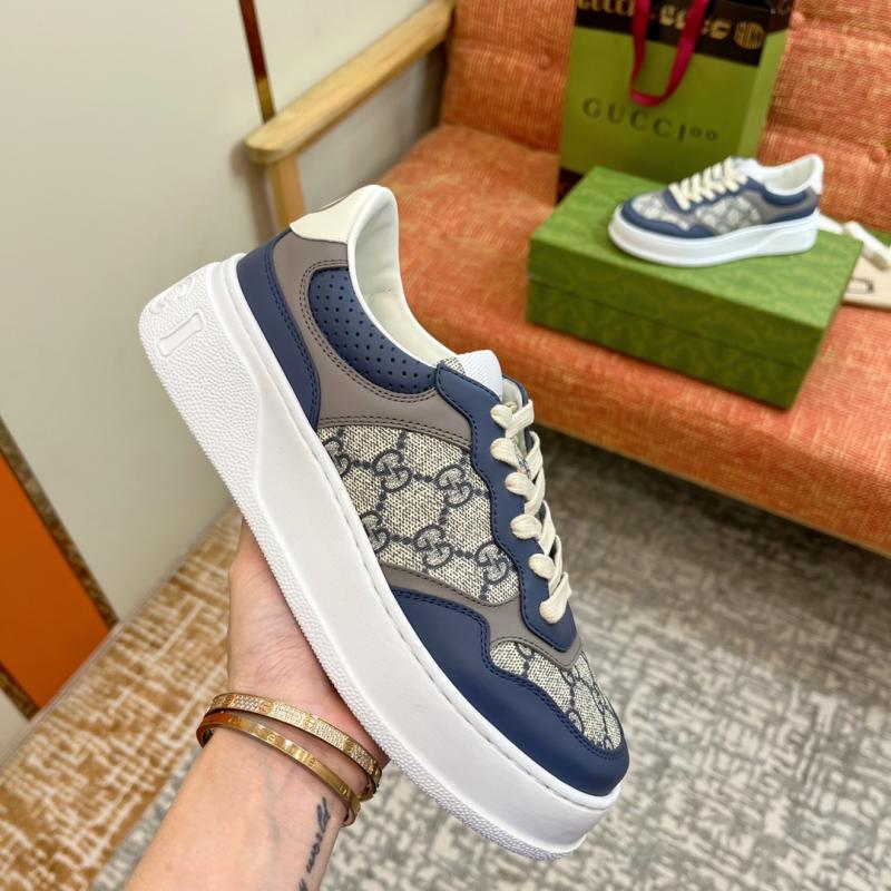 Gucci Sneakers SGS21703