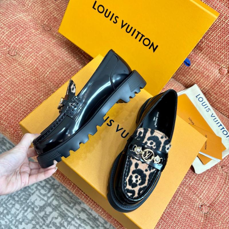 Louis Vuitton Loafers SLL21604