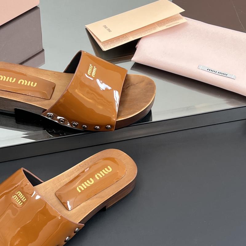 Miu Miu Sandals SCM121901