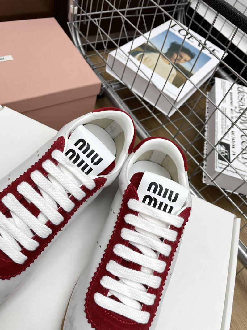 Miu Miu Sneakers SMS122401