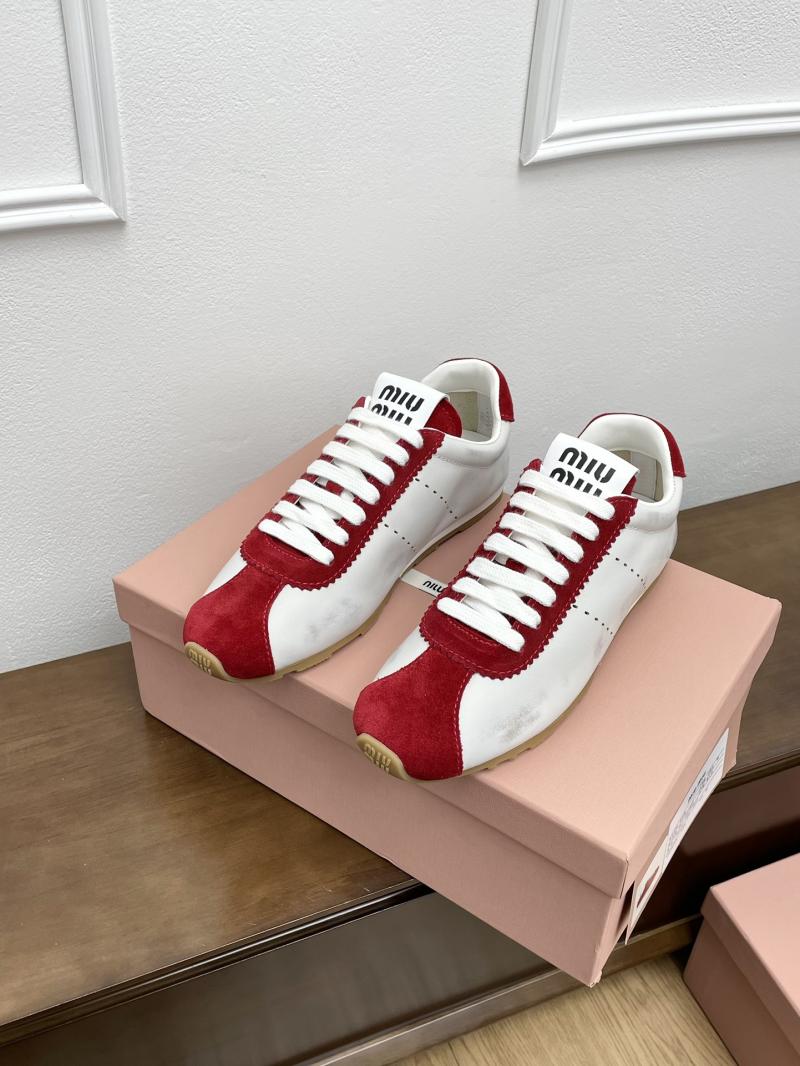 Miu Miu Sneakers SMS122401