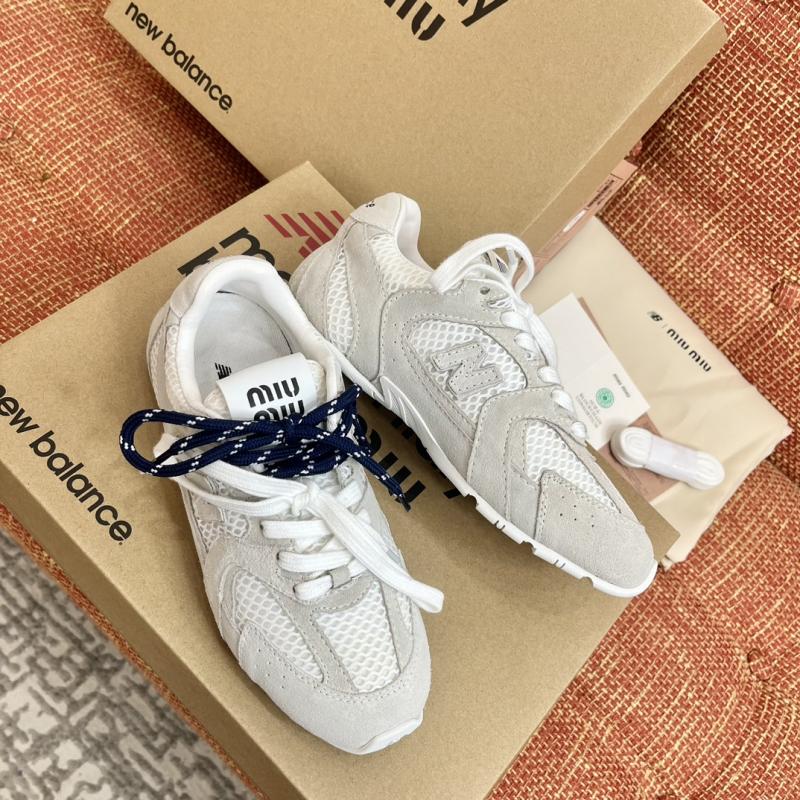 Miu Miu Sneakers SMS21503