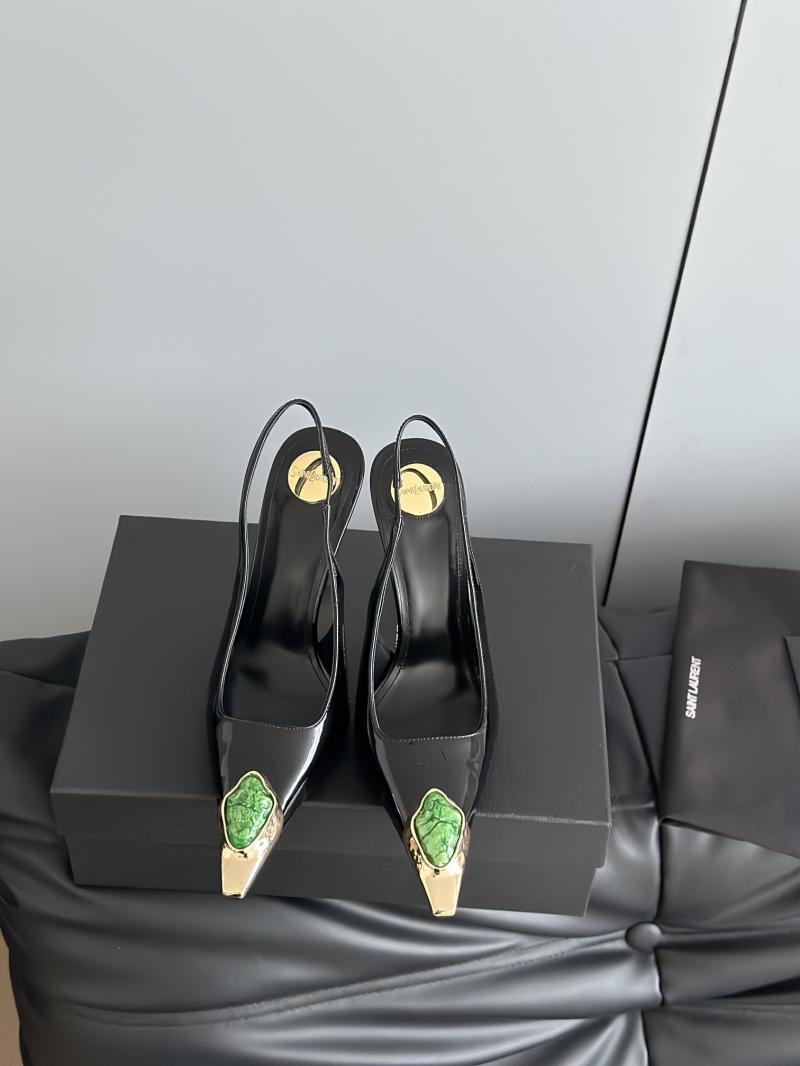 Saint Laurent Pumps SCP122103