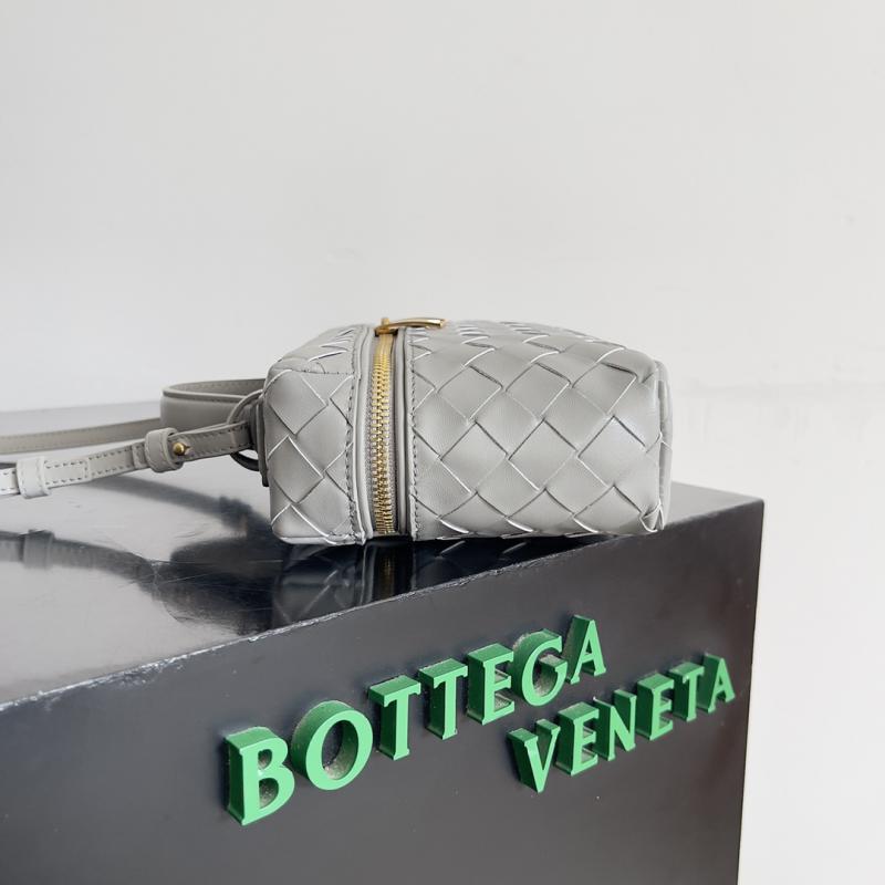 Bottega Veneta Bang Bang Vanity Case B789109 Sterling