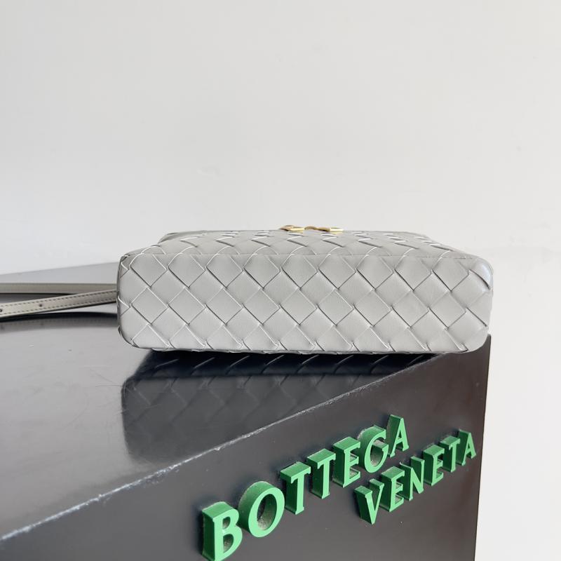 Bottega Veneta Bang Bang Vanity Case B789109 Sterling