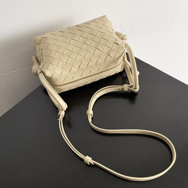 Bottega Veneta Small Avenue Loop Bag 796615 Beige