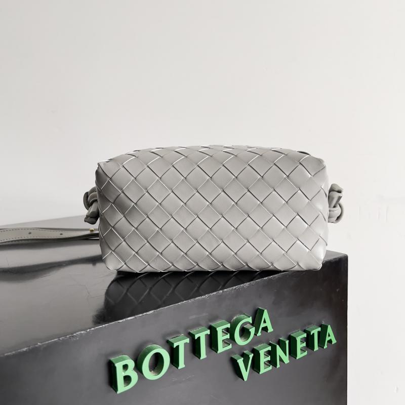 Bottega Veneta Small Avenue Loop Bag 796615 Sterling