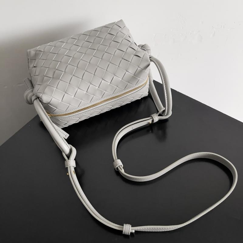 Bottega Veneta Small Avenue Loop Bag 796615 Sterling