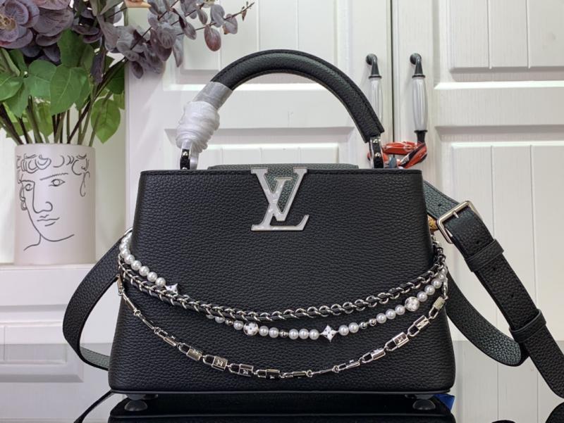 Louis Vuitton Capucines BB Black M11908