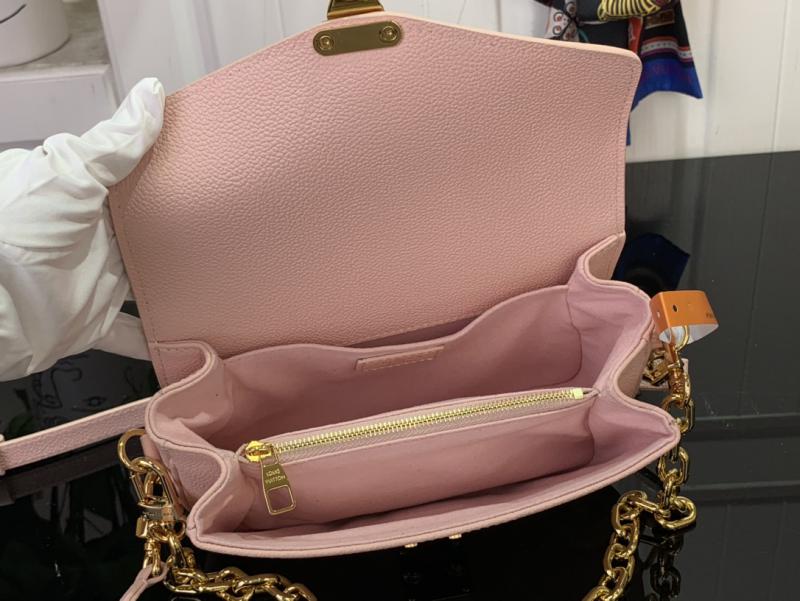 Louis Vuitton Pochette Metis East West Pink M46596