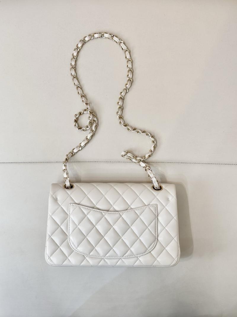 Medium Chanel Lambskin Flap Bag A01112 Cream