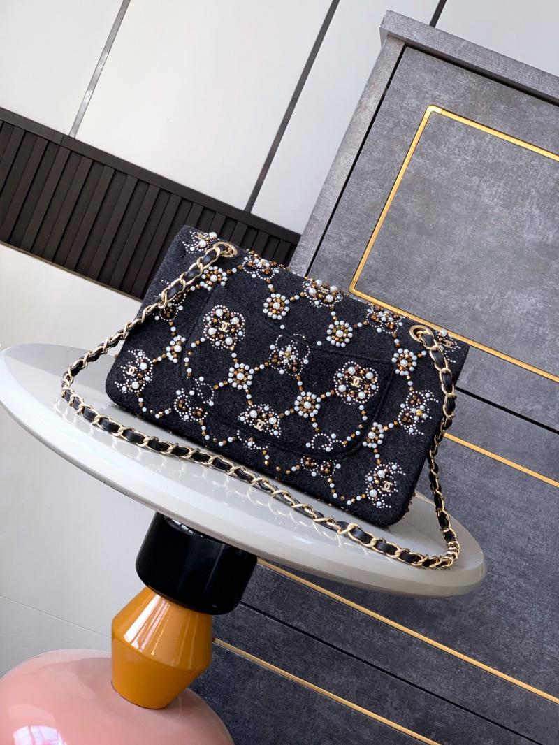 Medium Chanel Tweed Flap Bag A01112 Black