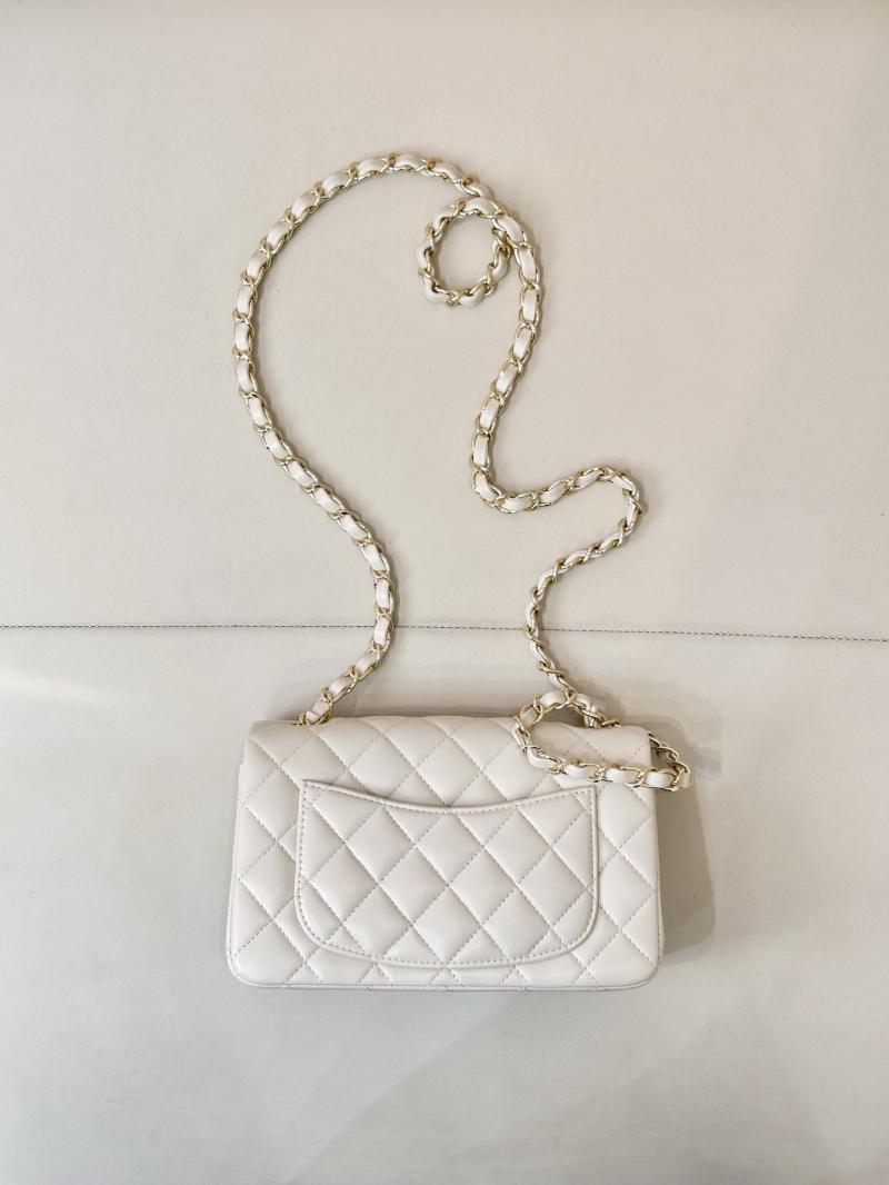 Small Chanel Lambskin Flap Bag A01116 Cream