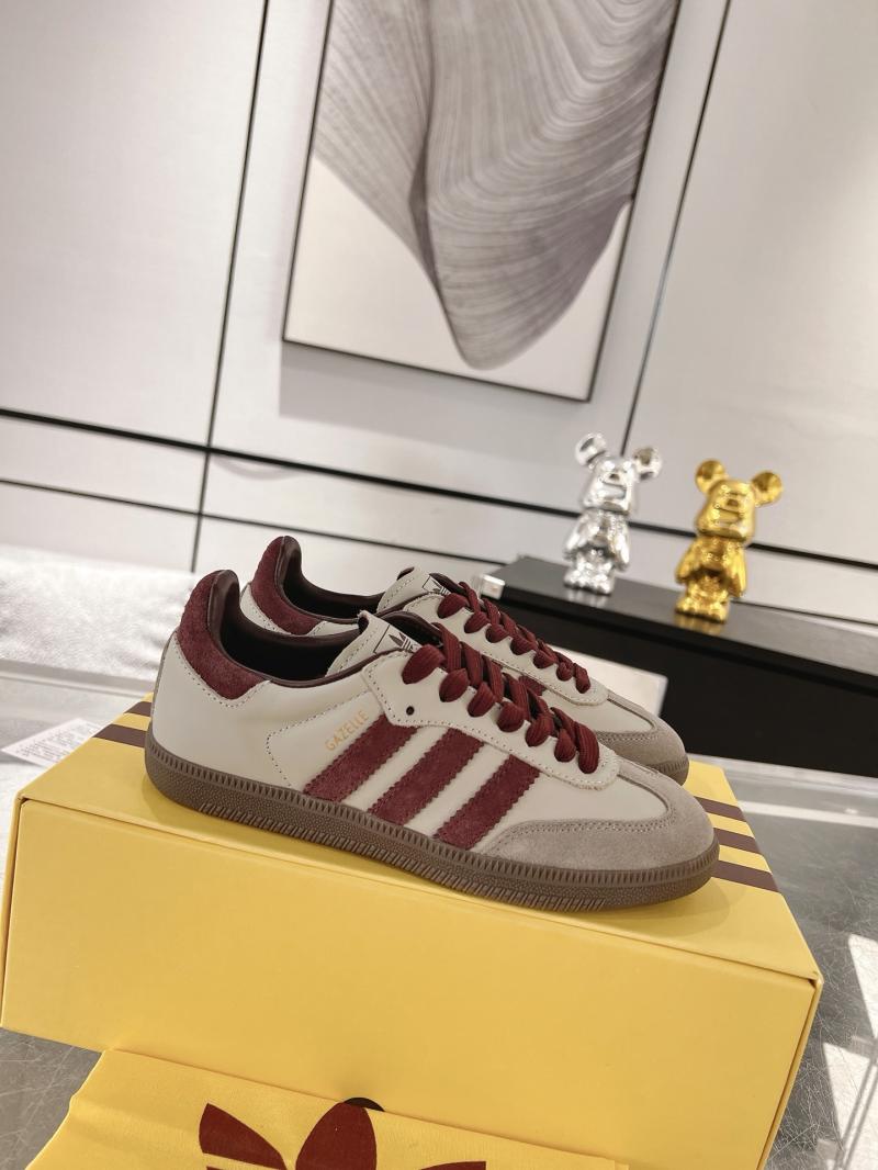 Adidas Sneakers SAS22503