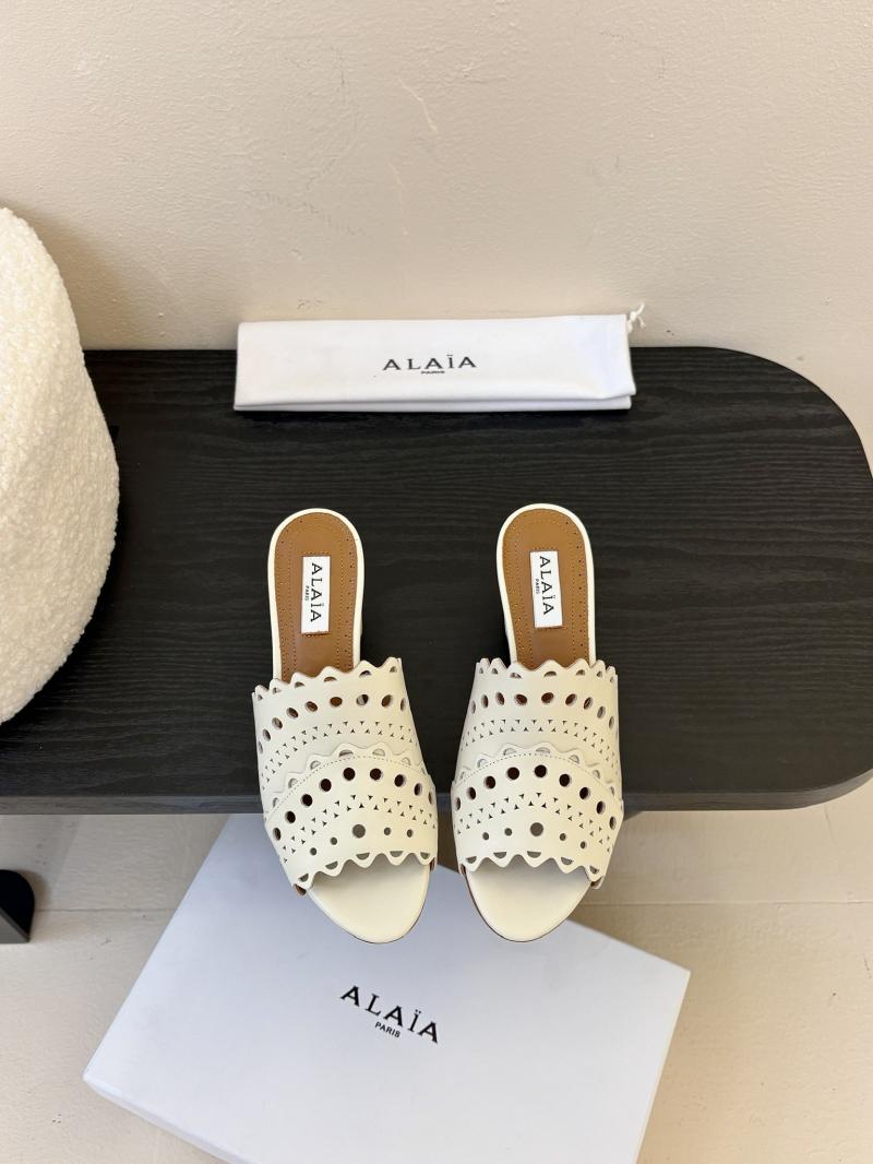 Alaia Sandals SALS31501