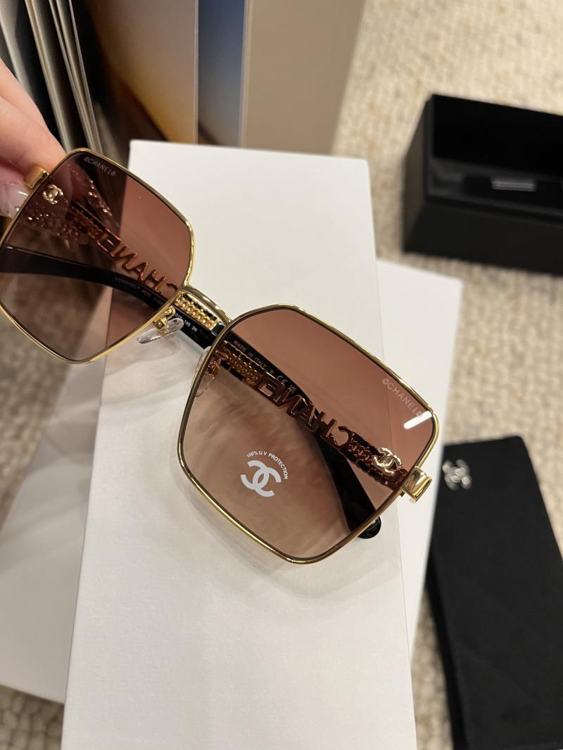 Chanel Sunglasses CH4226