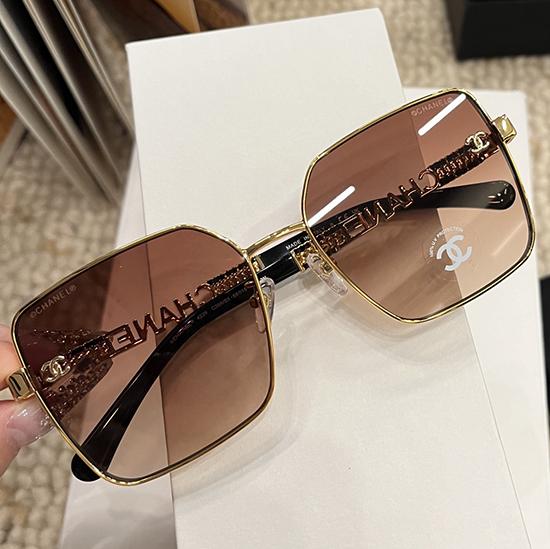 Chanel Sunglasses CH4226