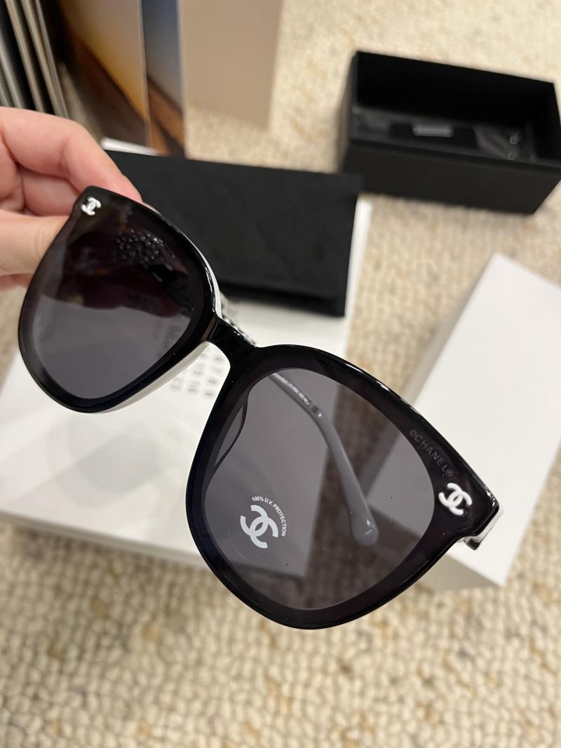 Chanel Sunglasses CH5557