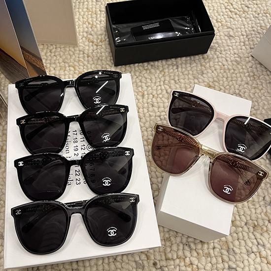 Chanel Sunglasses CH5557