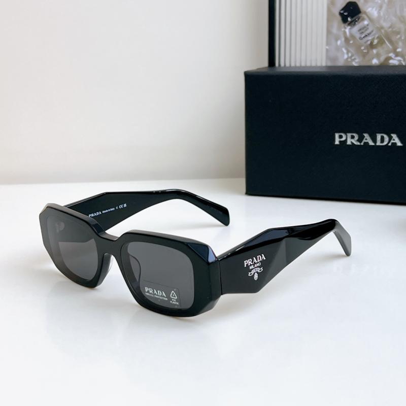 Prada Sunglasses SPR17W