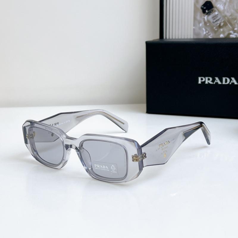 Prada Sunglasses SPR17W