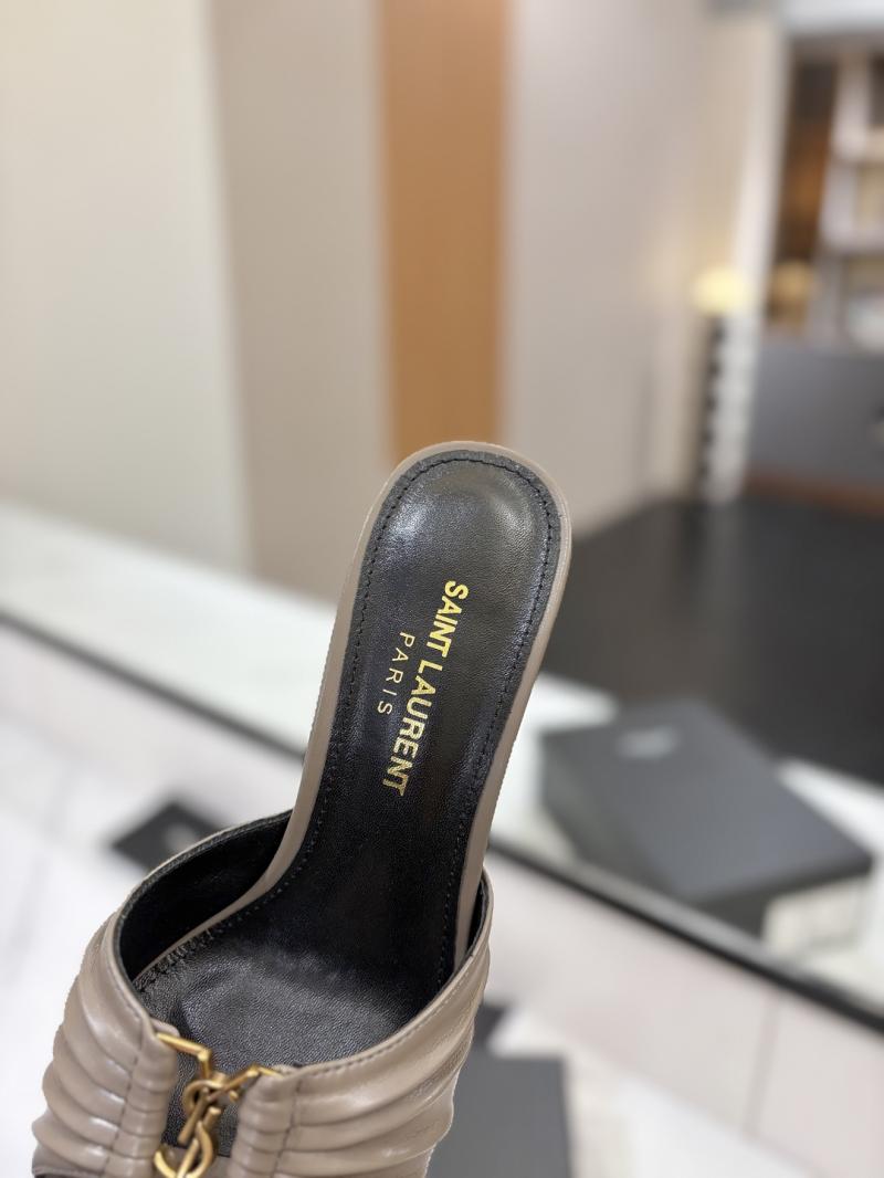 Saint Laurent Sandals SSS22301