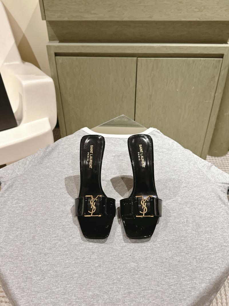 Saint Laurent Sandals SSS30401