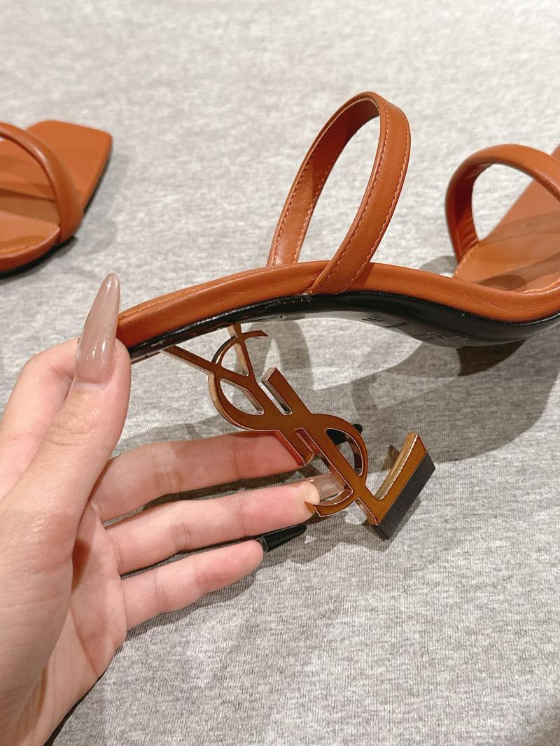 Saint Laurent Sandals SSS30402