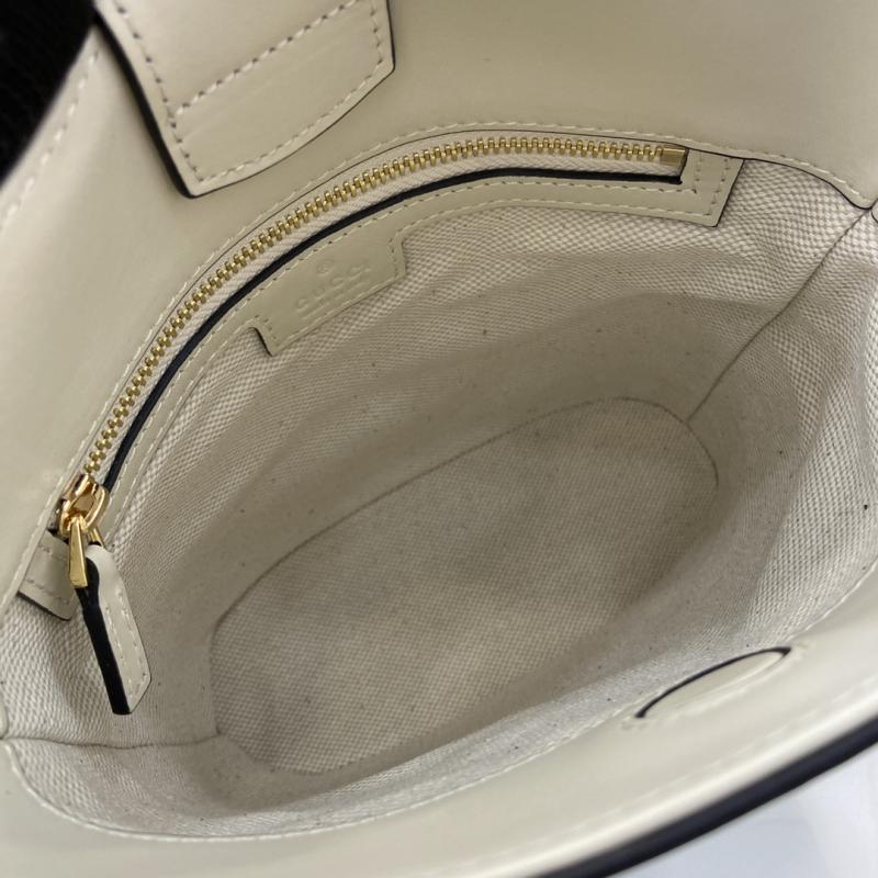 Gucci 73 Mini Bucket Bag White 833665